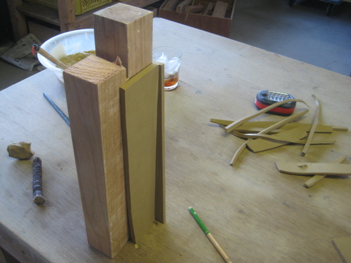 タタラで花器を作り込み。_d0195183_1593069.jpg