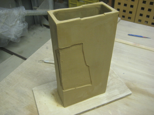 タタラで花器を作り込み。_d0195183_2205778.jpg
