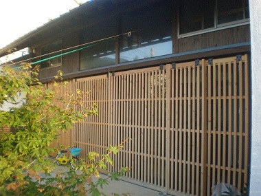 格子雨戸 こうしあまど 三苫住まいの研究所