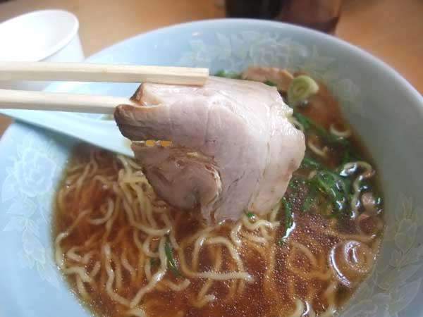 【山梨ラーメン屋巡り - アルプス食堂(韮崎市) -】_a0005436_20252220.jpg