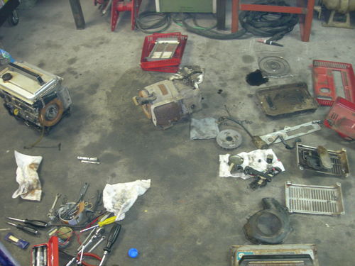 HONDA E300 GENERATOR_b0212739_23134237.jpg