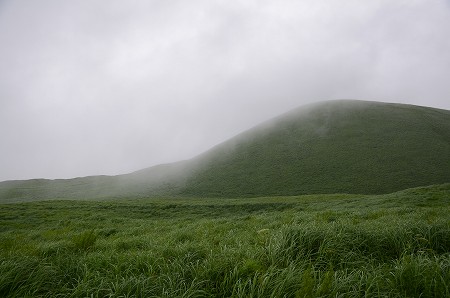 雨の阿蘇山　2011_c0229483_811112.jpg