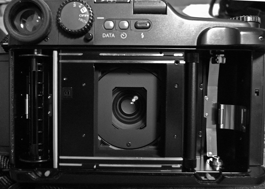 FUJI GA645W　山岳写真ファンに向けたコンパクトな中判カメラ_c0223825_655323.jpg