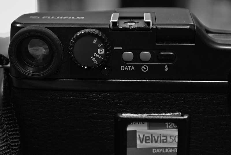 FUJI GA645W 山岳写真ファンに向けたコンパクトな中判カメラ FUJI GA645W 山岳写真ファンに向けたコンパクトな中判カメラ