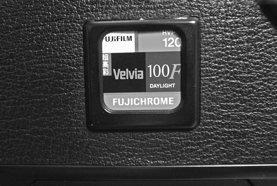 FUJI GA645W　山岳写真ファンに向けたコンパクトな中判カメラ_c0223825_7251471.jpg