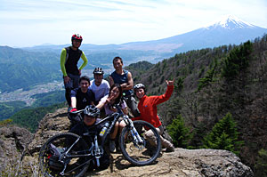 d0023725_8573749.jpg