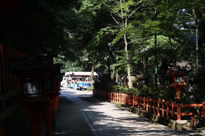 祇園祭　－花傘巡行（八坂神社・出発前①）－_b0169330_732672.jpg