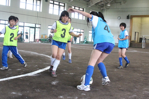 みんなでフットサル 小規模小学校球技大会 十和田市ブログ 駒の里から みんなでフットサル 小規模小学校球技大会 十和田市ブログ 駒の里から