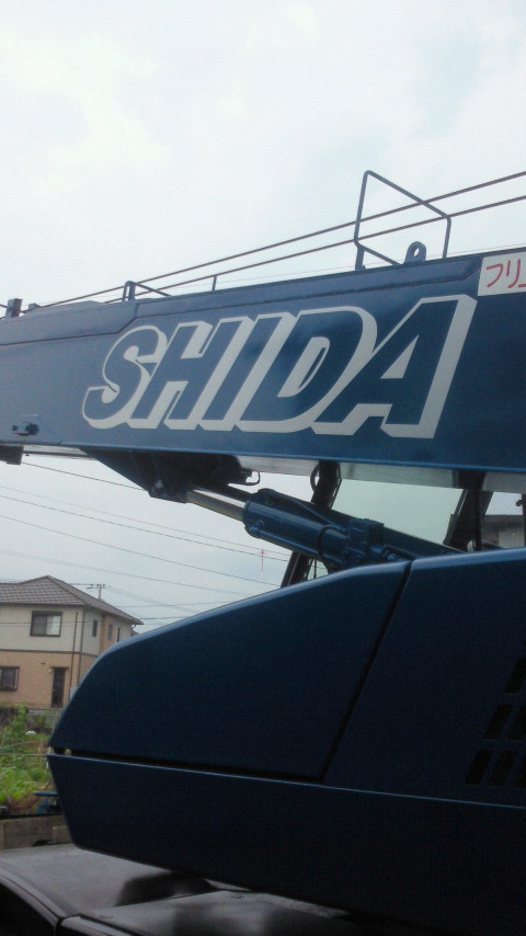 クレーン車_a0173971_19322774.jpg