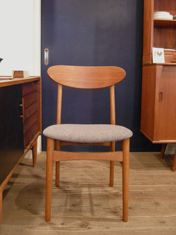 Chair (DENMARK)_c0139773_1884950.jpg
