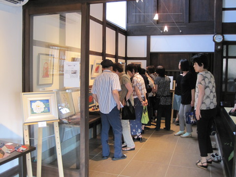 「群青アート展」開催中_f0233340_153040.jpg