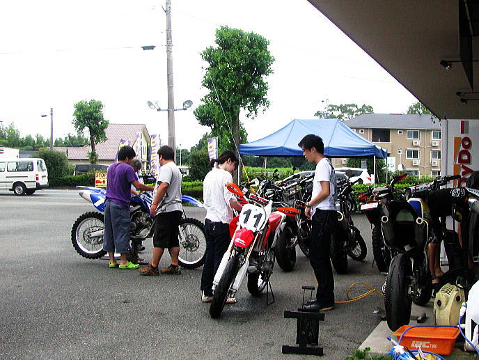 明日のモタードスクール_f0178858_18243724.jpg