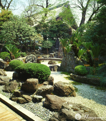 京都シリーズ　　西本願寺、国宝の書院と飛雲閣を見学_b0011584_12224062.jpg