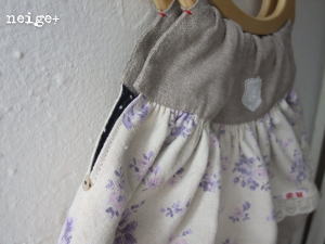白木ハンドルのギャザーたっぷりグラニー♪_f0023333_2010131.jpg