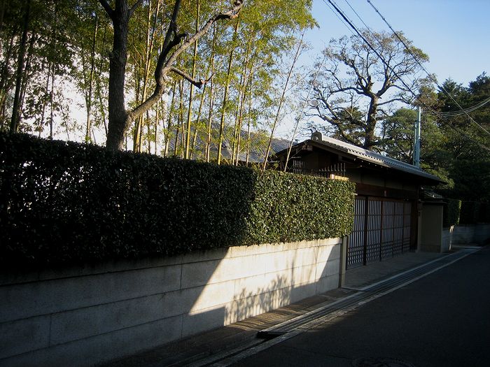 阪神間（灘・住吉・御影・芦屋・西宮・宝塚）の近代住宅建築群_f0139570_2312666.jpg