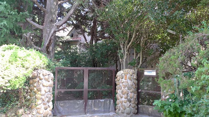 阪神間(灘・住吉・御影・芦屋・西宮・宝塚)の近代住宅建築群_f0139570_2332434.jpg