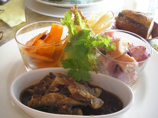 f0008510_1450586.jpg