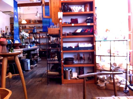 e0115516_1510327.jpg