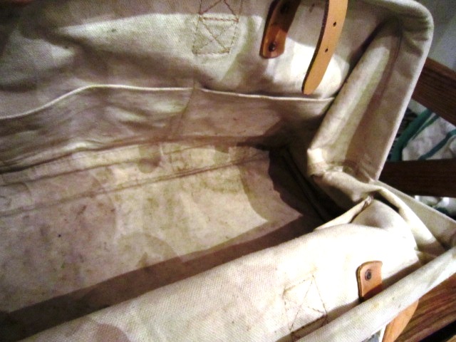 Used \"Vintage BAG\" ご紹介!_f0191324_9425058.jpg