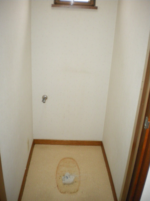 Y様邸トイレ取替え工事_d0125228_16555044.jpg