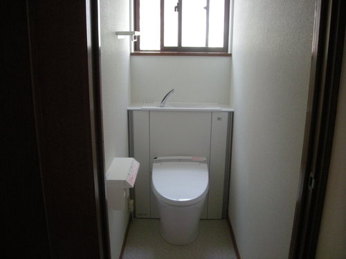 Y様邸トイレ取替え工事_d0125228_932978.jpg