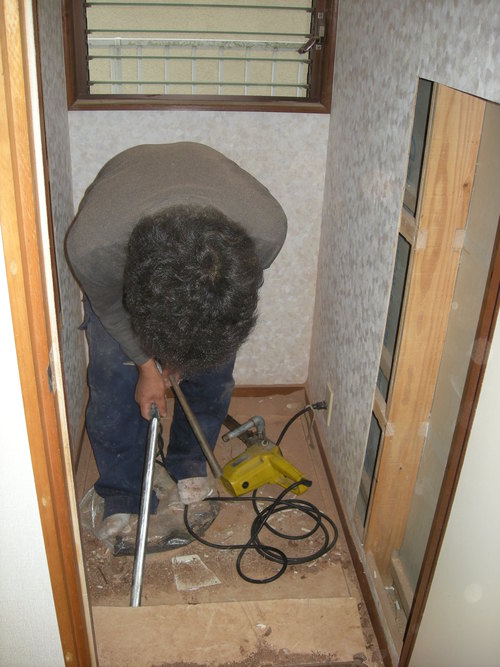 Wさま邸トイレ取替え工事_d0125228_9362328.jpg