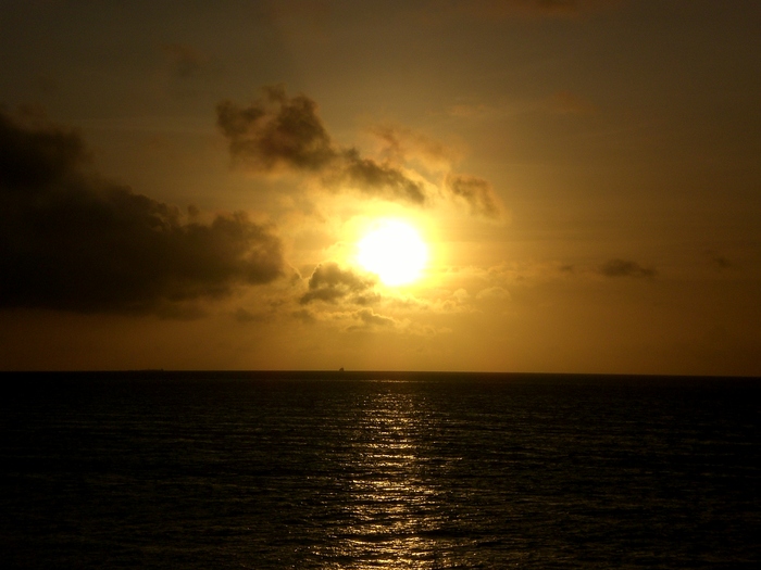 ☆　宮古島　 満月     ☆_a0171939_0115393.jpg