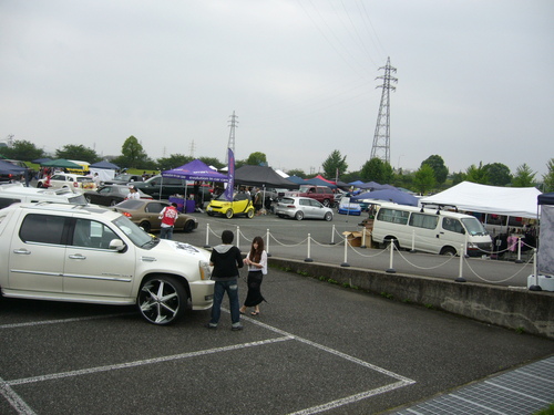 強風の中・・・_a0193460_8362619.jpg