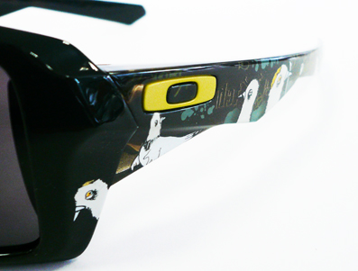 OAKLEY Todd Francis EYEPATCH(アイパッチ)限定発売!_c0003493_1115635.jpg