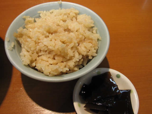 たけちゃんにぼしらーめんのらーめん¥790@調布_b0042308_18561162.jpg