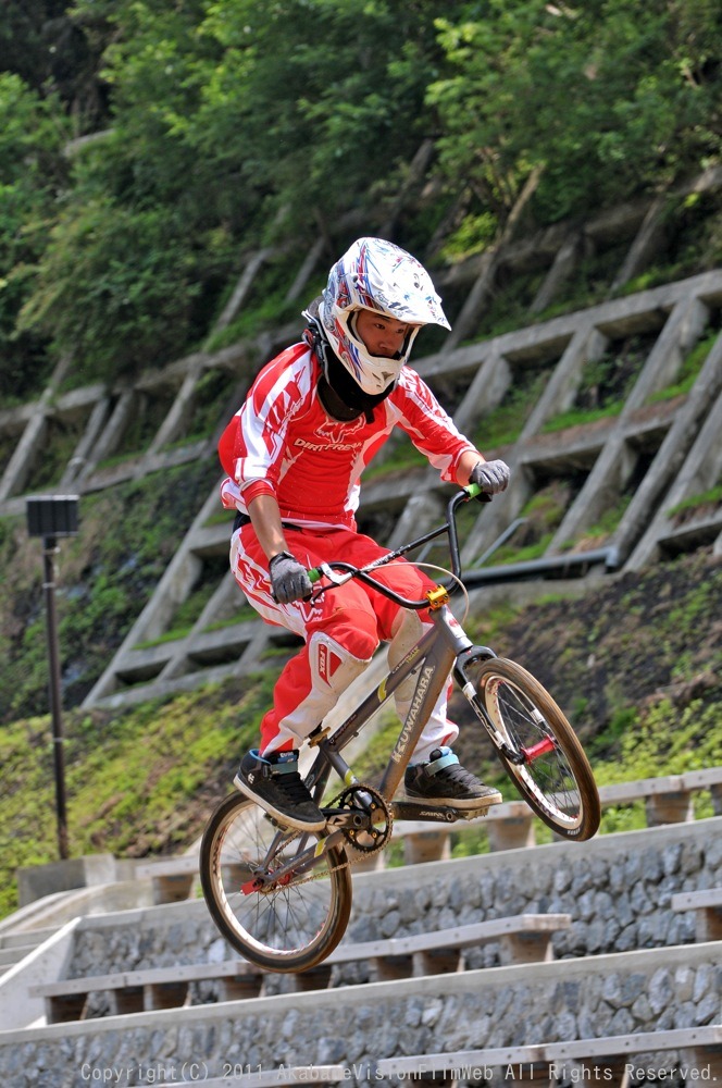 ７月２日秩父滝沢サイクルパークBMXトラックの風景VOL2_b0065730_1616561.jpg