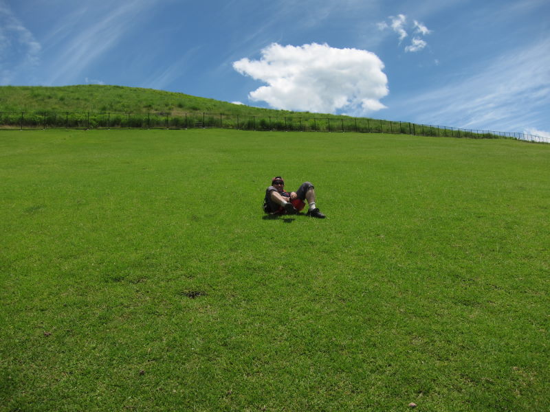 やっぱりここからの景色は最高！！静寂と透明感あふれる山道を行く－奈良・若草山_e0138081_19454850.jpg