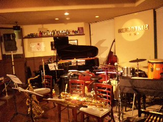 スタートレック的ジャズ作曲家集団!!!でした。_f0042307_1339058.jpg