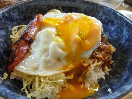 熱川ドライブ旅行その2 ランチは Aloha Cafe で あれも食べたい これも食べたい ｅｘ