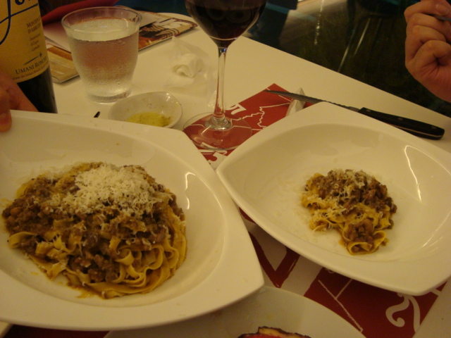 西荻窪「trattoria 29 ~ローストビーフ祭り~」へ行く。_f0232060_2582064.jpg