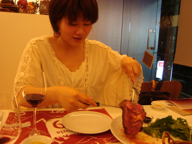 西荻窪「trattoria 29 ~ローストビーフ祭り~」へ行く。_f0232060_37627.jpg