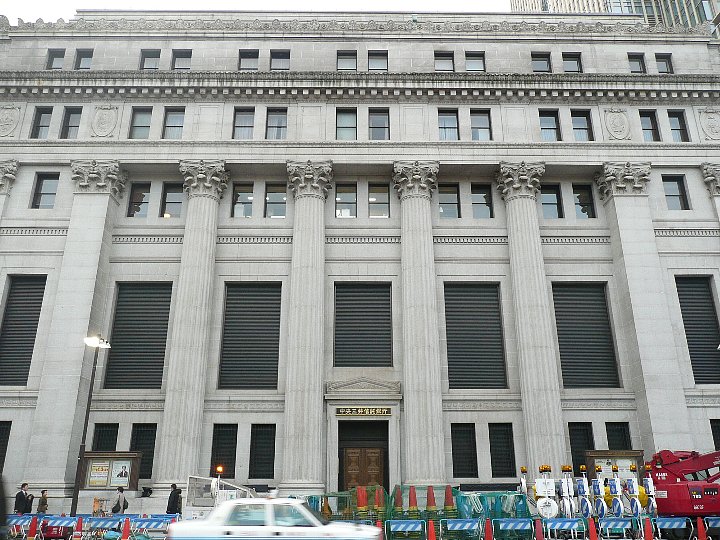 三井本館 レトロな建物を訪ねて 三井本館 レトロな建物を訪ねて