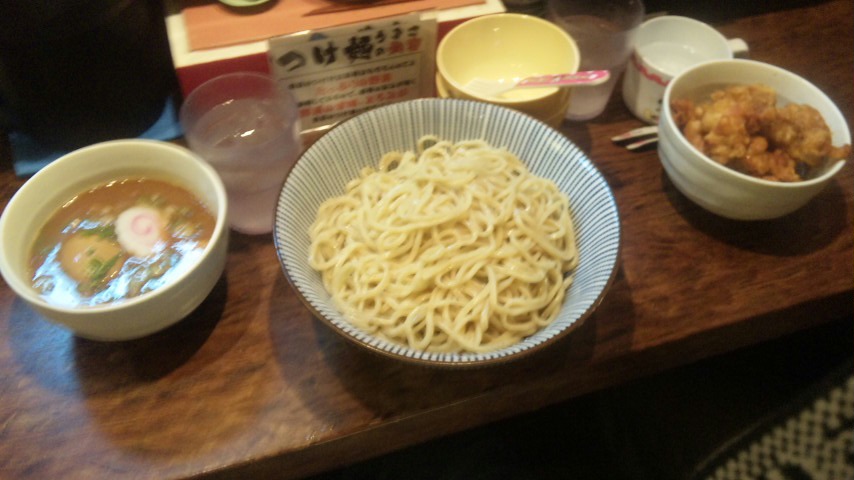 島田製麺食堂の…_c0095091_23381333.jpg