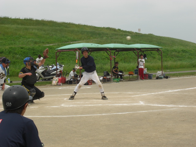 ソフトボール練習試合_b0209507_15155583.jpg