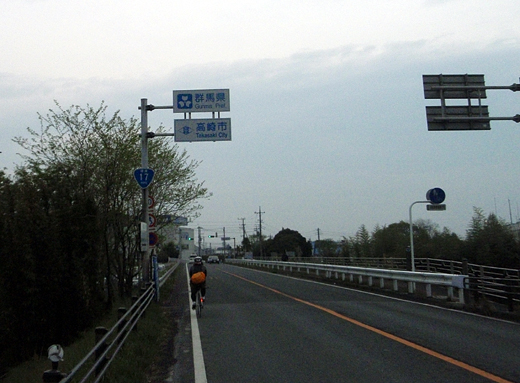 e0066210_0105955.jpg