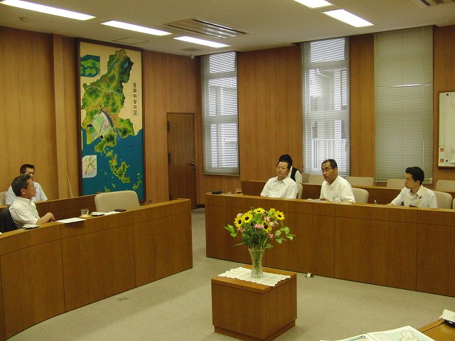 コンパクトシティと都市計画の線引き制度・・・笠岡市(岡山県)を視察して_f0141310_827023.jpg
