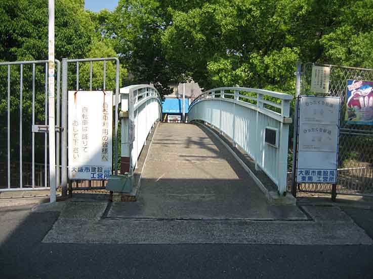 b0057679_846332.jpg