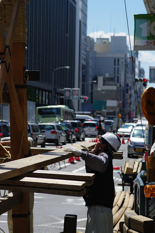 祇園祭 2011　鉾建て．．．_f0152550_2103337.jpg