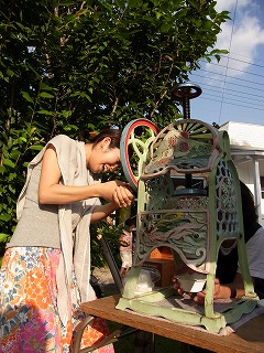 【 芝生で音楽@senkiya 】_c0199166_8353018.jpg