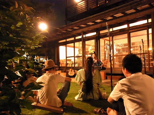 【 芝生で音楽@senkiya 】_c0199166_838741.jpg