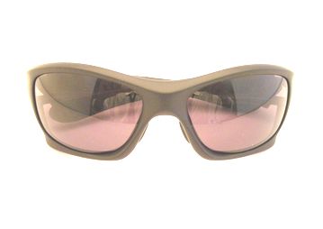 OAKLEY NEWモデル≪PITT BULL≫のご紹介です。 by 甲府店_f0076925_16152531.jpg