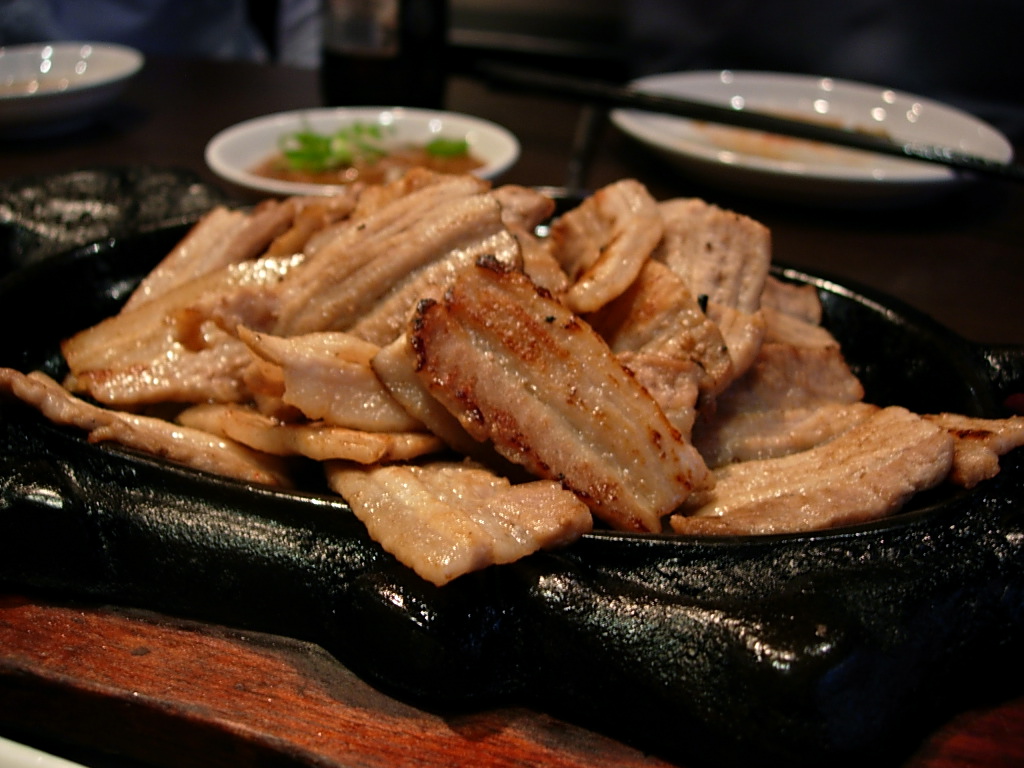 韓国料理の真髄！？  BBQと冷麺とマッコリと_a0132136_1836453.jpg