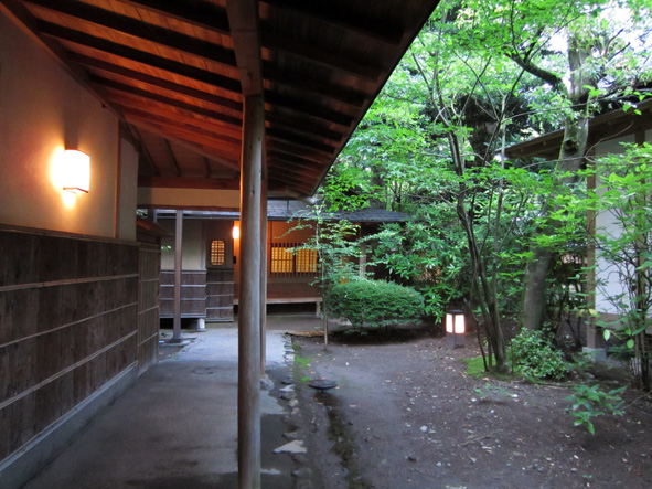 亀の井別荘 @由布院_b0118001_18522869.jpg