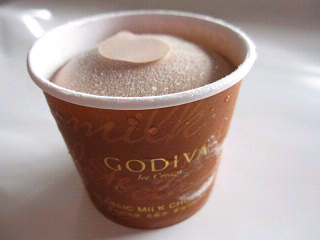 GODIVA_b0170834_18284829.jpg