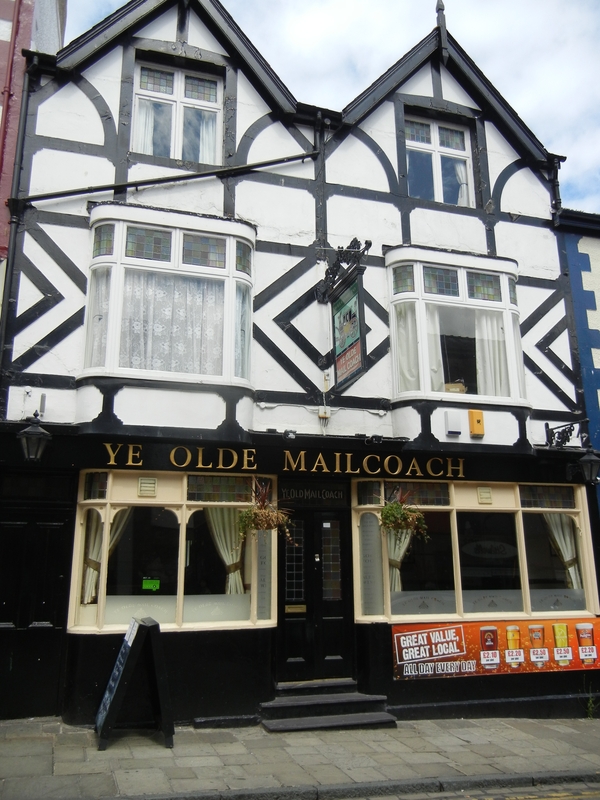 7月13日(水)イギリス旅行⑥チェスタ~コンフイ城~チェスター_f0060461_13253393.jpg